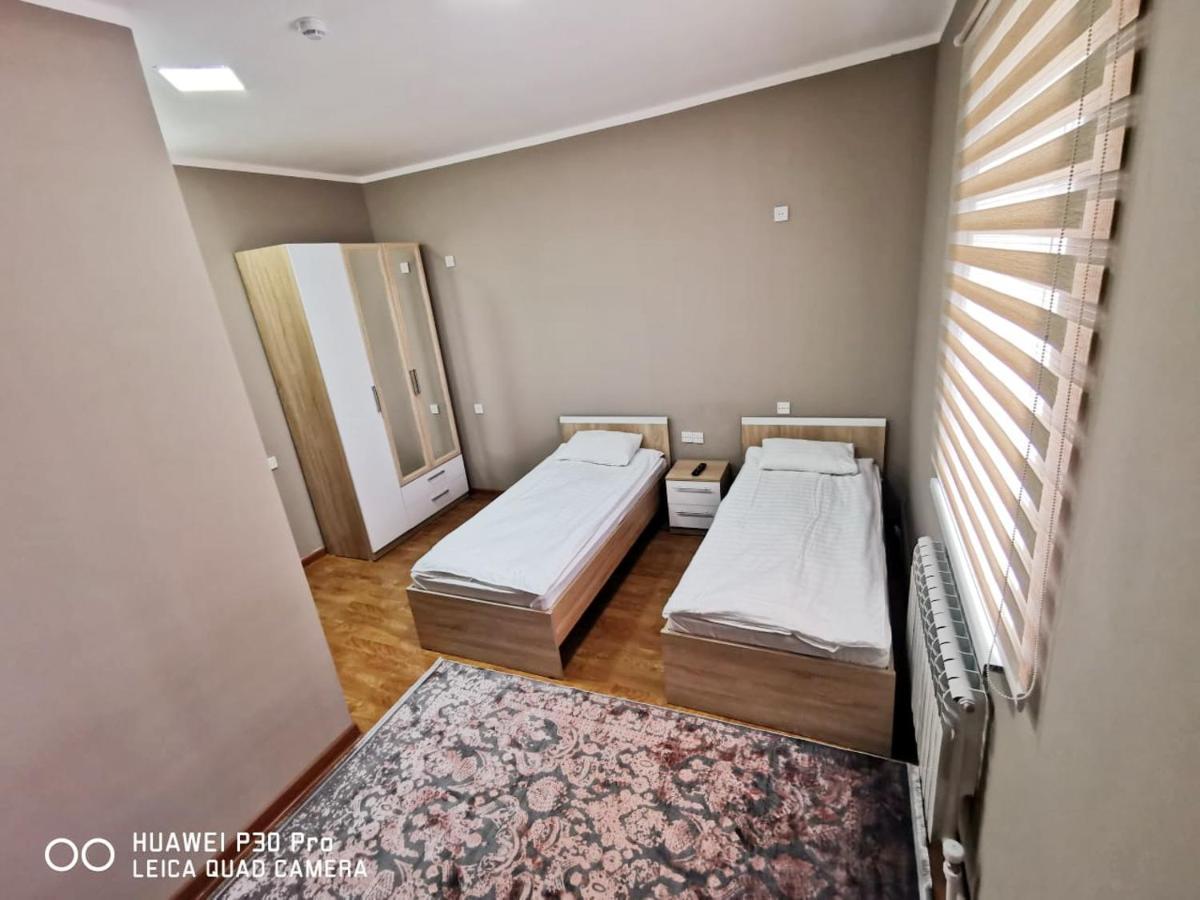Station Hostel Atyraū Exteriér fotografie